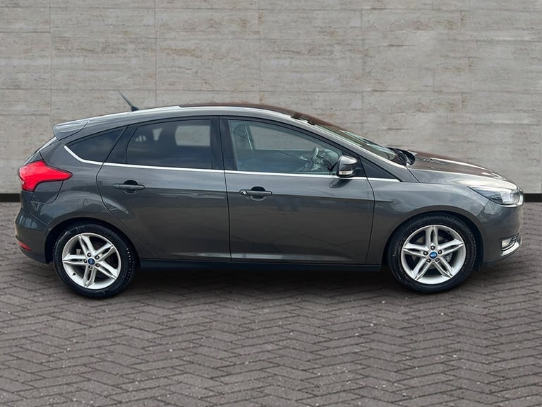 2016 FORD FOCUS 1.0 PETROL 6 MONTHS WARRANTY, DRIVES NICE AND COMRORTABLE 