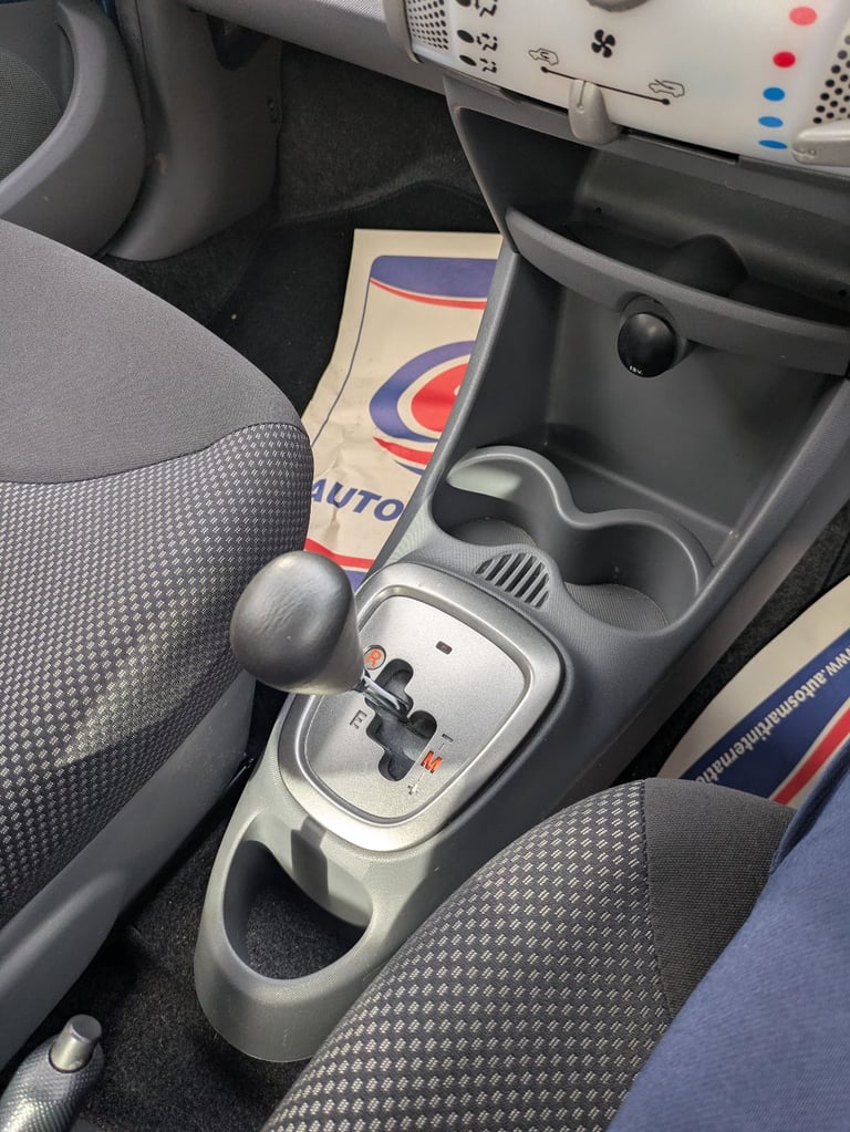 Toyota, AYGO, Hatchback, 2009, Semi-Auto, 998 (cc), 5 doors