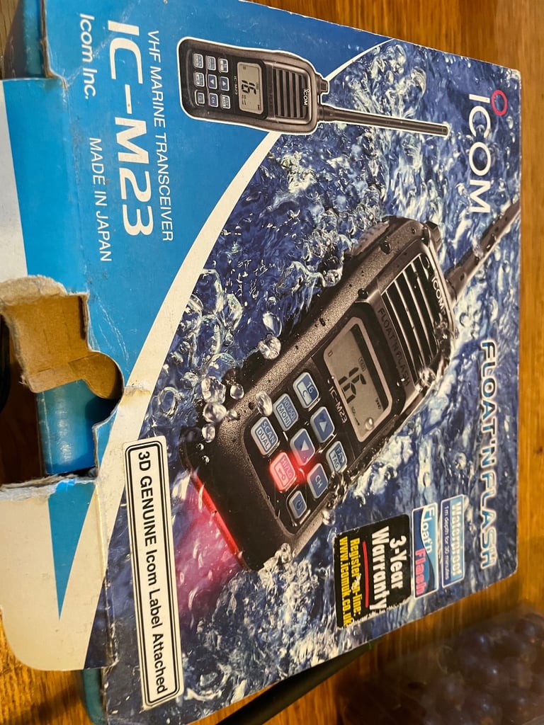 Icom vhf transceiver 