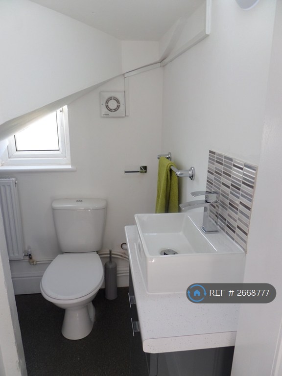 3 bedroom house in Weston Road, Stafford, ST16 (3 bed) (#2668777)