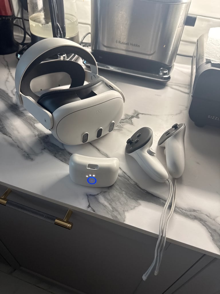 Meta Quest 3 512GB All-In-One Mixed Reality Headset