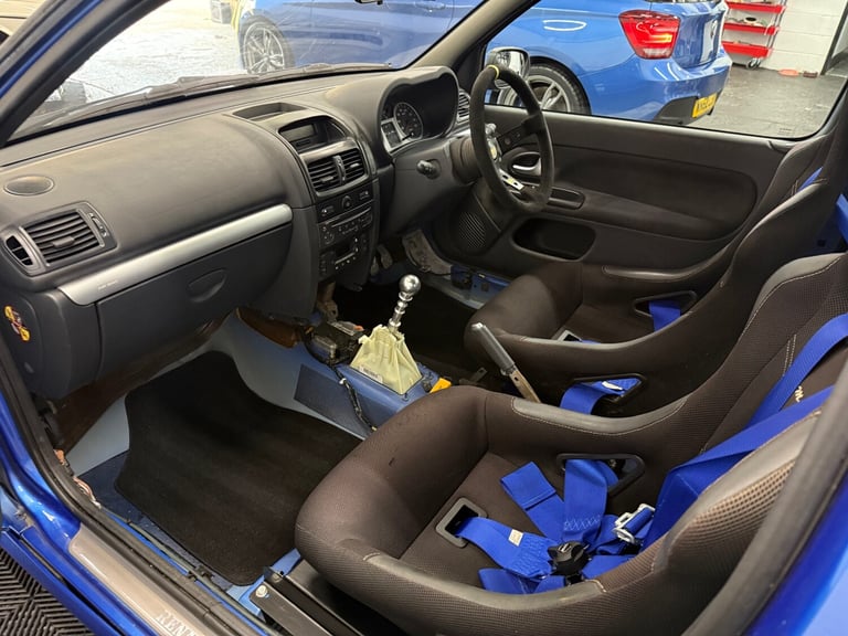 2005 RENAULT CLIO 2.0 16V 182 SPORT TRACK CAR AND TRAILER SET