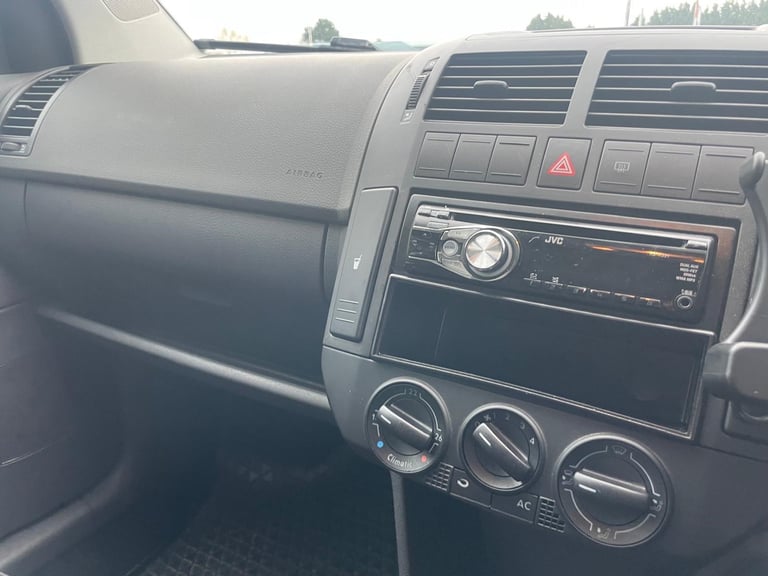 VW POLO 1.2 MATCH 09 REG BLACK 3 DOOR MOT SEPTEMBER 28TH 2026 FULL SERVICE HISTORY 48+MPG 