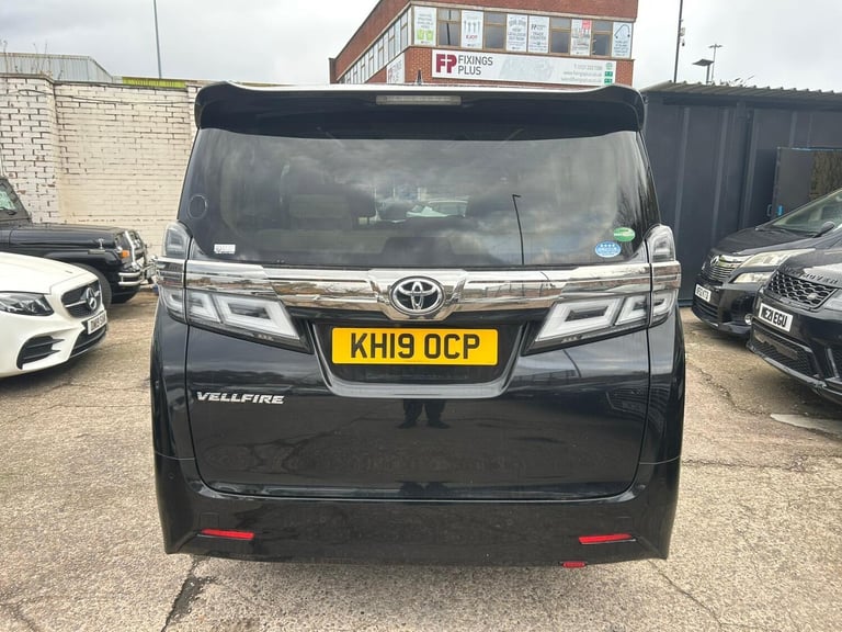 2025 Toyota Vellfire 2.4 PETROL AUTOMATIC (8 SEATER) PETROL Automatic