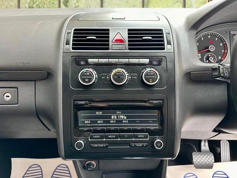  Volkswagen Touran 1.4 TSI SE MPV 5dr Petrol DSG Euro 5 (140 ps) Petrol Automatic