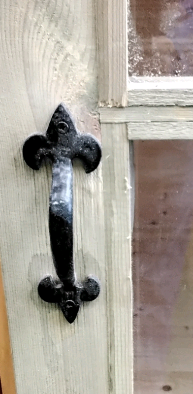 GLASS PANEL SUMMER HOUSE DOOR FLEUR DE LYS FITTINGS 56X174cm