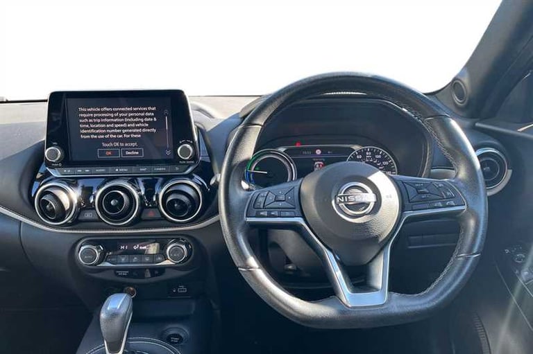 2022 Nissan Juke 1.6 Hybrid Premiere Edition 5dr Auto HATCHBACK PETROL/ELECTRIC Automatic