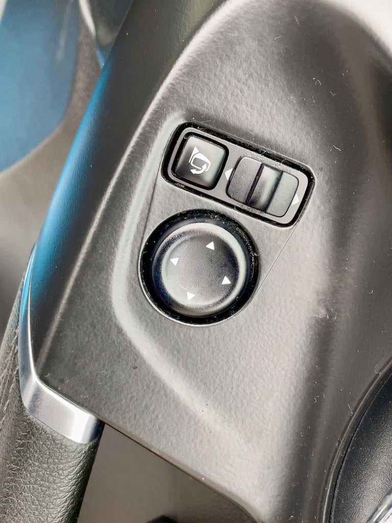 2016 Renault Kadjar 1.5 dCi Dynamique Nav Euro 6 (s/s) 5dr HATCHBACK Diesel Manual