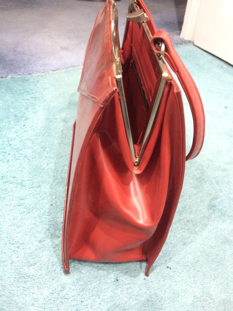 vintage style handbag