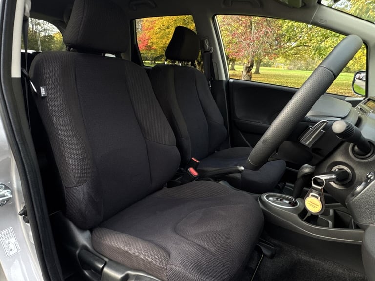 2013 Honda Jazz 1.4 i-VTEC ES Plus Hatchback 5dr Petrol CVT Euro 5 (99 ps) Hatchback Petrol Autom...