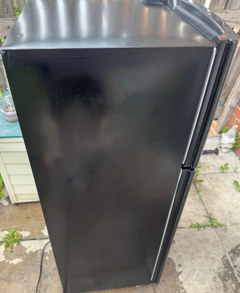Frigemaster LED Fridge Freezer For Sale/ FREE DELIVERY