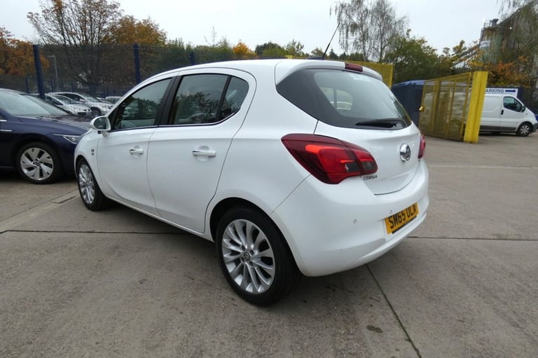 2016 Vauxhall Corsa 1.4 ecoFLEX SE 5dr HATCHBACK PETROL Manual