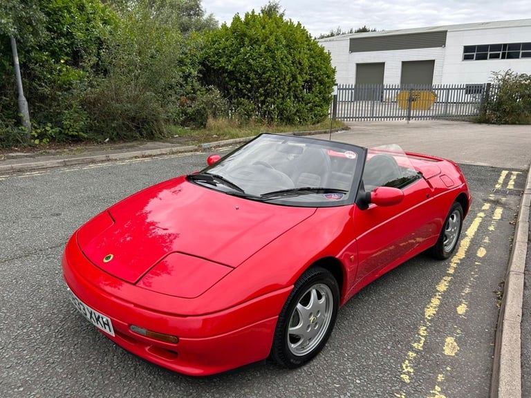 1990 Lotus Elan 1.6 2d 123 BHP-Fantastic Low Mileage Elan-5 Former Keepers-Supplied New By  Conve...