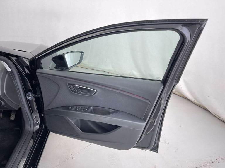 2017 SEAT Leon 1.4 TSI FR Technology Hatchback 5dr Petrol Manual Euro 6 (s/s) (125 ps) PAR Hatchb...
