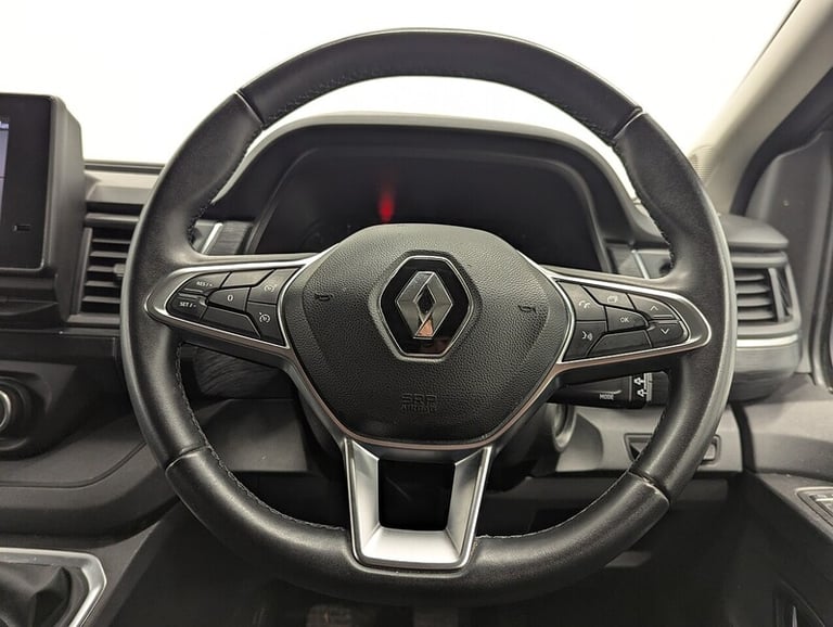 2023 Renault Trafic dCi Blue SL28 Sport Panel Van Diesel Manual