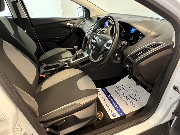 2012 Ford Focus 1.0T EcoBoost Zetec Euro 5 (s/s) 5dr ESTATE Petrol Manual