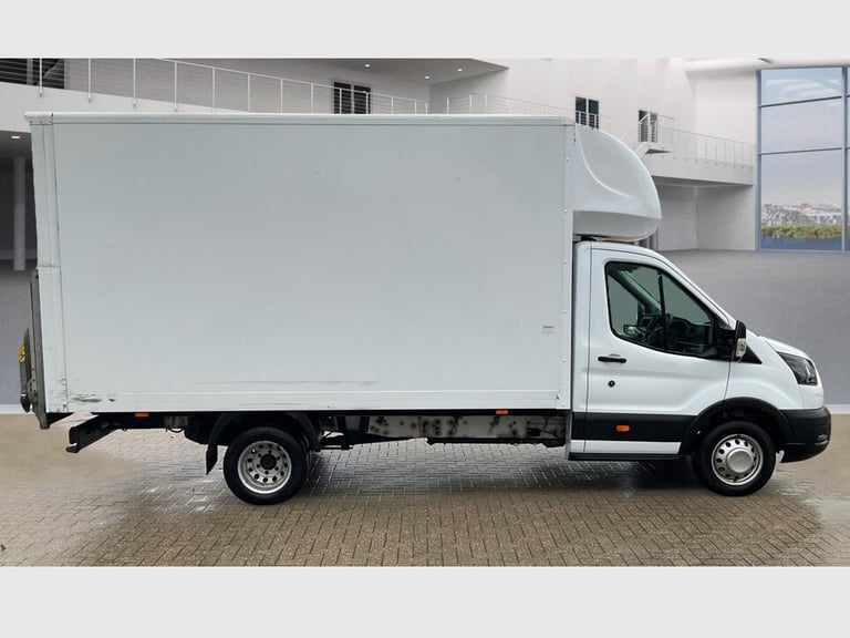 2023 Ford Transit L4 Leader Luton RWD 2.0 EcoBlue 130ps LUTON Diesel Manual