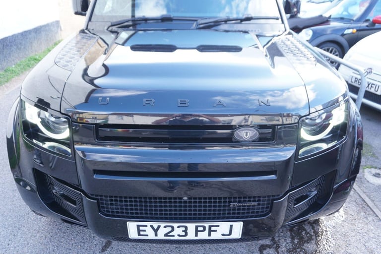 2023 Land Rover Defender 3.0 D300 X-Dynamic HSE 110 5dr Auto [7 Seat] ESTATE DIESEL Automatic