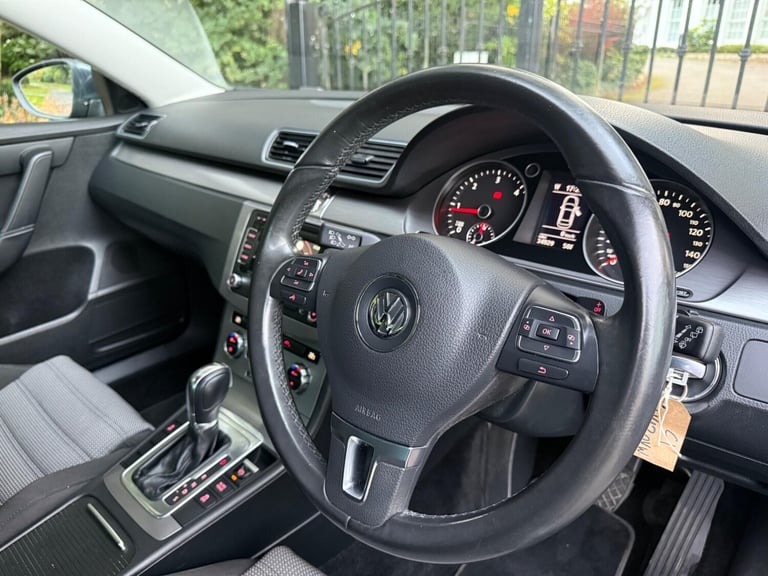 2012 Volkswagen Passat 2.0 TDI Bluemotion Tech Sport 4dr DSG SALOON DIESEL Automatic
