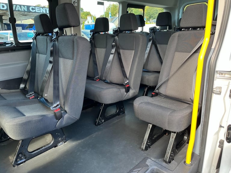 2018 Ford Transit 2.2 TDCi 460 HDT L4 H3 5dr (18 seats) NA Diesel Manual