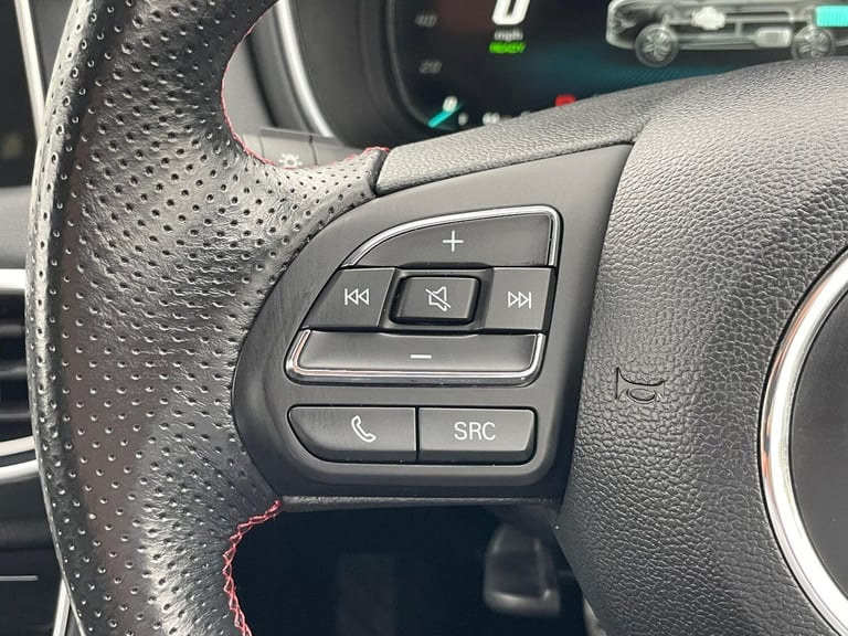 2023 MG MG HS 1.5 T-GDI 16.6kWh Trophy Auto Euro 6 (s/s) 5dr ESTATE Petrol/Electric Hybrid Automatic