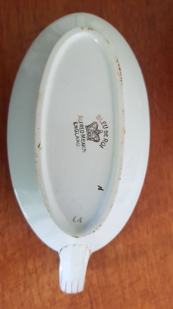 Alfred Meakin Bleu De Roi Tableware 3 Tureen Serving Dishes plus Gravy Boat