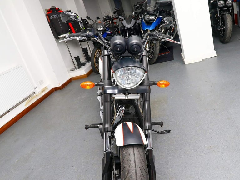 2011 '11 Victory Hammer S. One Owner. Stunning Bike. £8,495