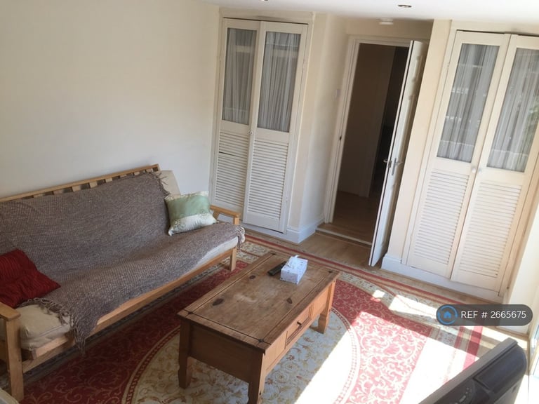 5 bedroom house in Abbott Road, Bournemouth, BH9 (5 bed) (#2665675)