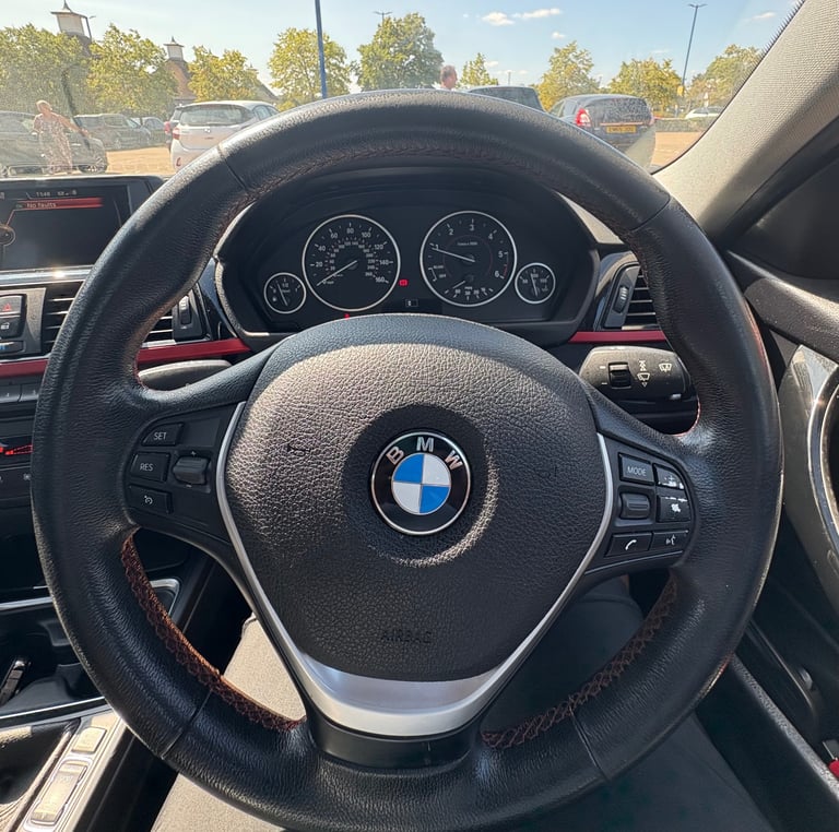 BMW, 3 SERIES, Saloon, 2014, Manual, 1995 (cc), 4 doors