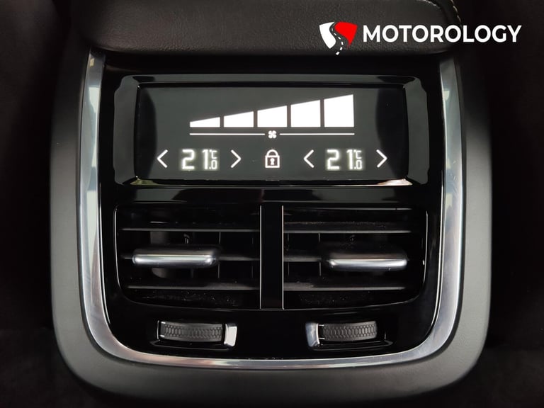 2020 Volvo XC60 2.0 B4 MHEV R-Design SUV 5dr Diesel Hybrid Auto AWD Euro 6 (s/s) (197 ps) SUV Hyb...