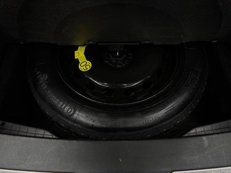 2018 Land Rover Range Rover Velar 2.0 D240 R-Dynamic HSE Auto 4WD Euro 6 (s/s) 5dr ESTATE Diesel ...