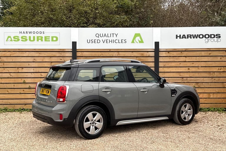 2017 MINI Countryman 1.5 Cooper SUV 5dr Petrol Manual Euro 6 (s/s) (136 ps) HATCHBACK Petrol Manual