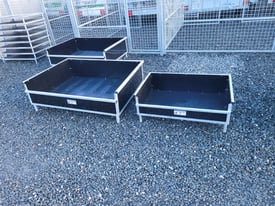 Galvanised dog 🐕 beds whelping boxes jump ups kennels & pens