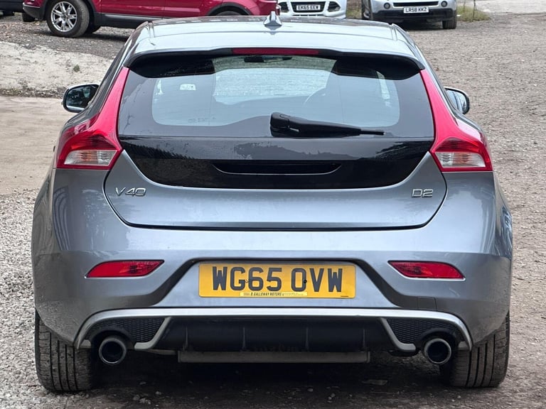 2015 Volvo V40 1.6 D2 R-Design Euro 5 (s/s) 5dr HATCHBACK Diesel Manual