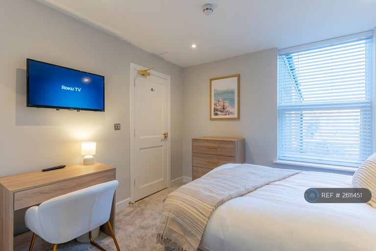 1 bedroom in Queens Road, Portsmouth, PO2 (#2611451)