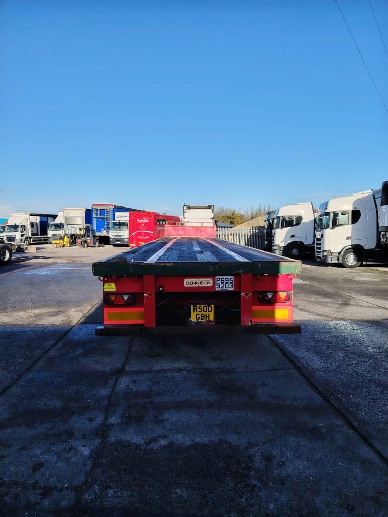 Flat trailer Dennison drum brakes Extendable Other