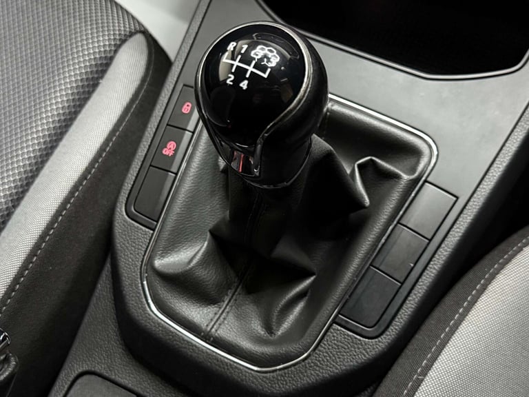 2018 SEAT Ibiza 1.0 SE Technology 5dr HATCHBACK PETROL Manual