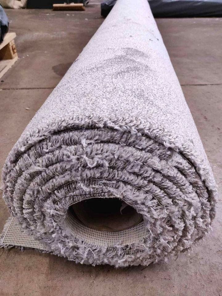 Luxurious Soft Grey Carpet | 11mm Thick Stain Resistant | Ideal for Living Rooms & Bedrooms