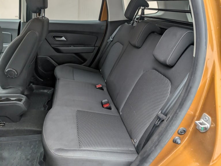 2021 Dacia Duster 1.0 TCe Comfort SUV 5dr Petrol Manual Euro 6 (s/s) (90 ps) PARKING CAMERA+C HAT...