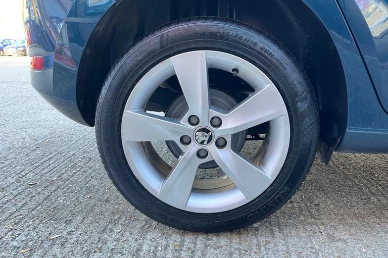 2020 Skoda Fabia 1.0 TSI SE L 5dr MANUAL Hatchback Petrol Manual