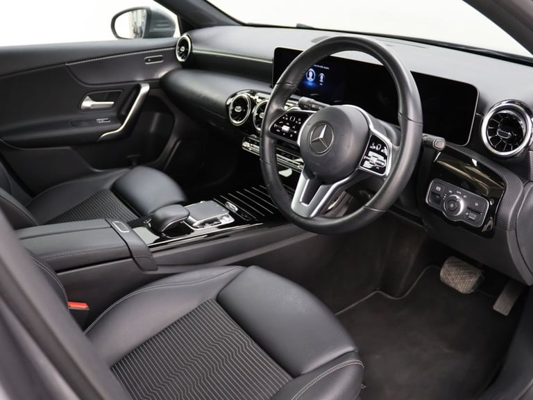 2019 Mercedes-Benz A-Class 1.3 A200 Sport (Executive) Hatchback 5dr Petrol 7G-DCT Euro 6 (s/s) (1...