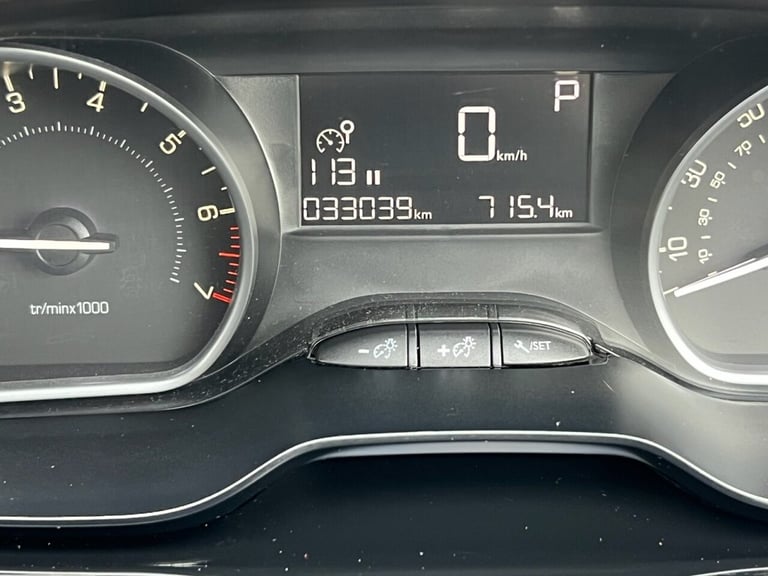2018 Peugeot 208 1.2 PureTech Allure Hatchback 5dr Petrol EAT Euro 6 (s/s) (110 ps) Hatchback Pet...