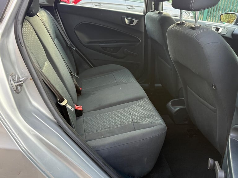 2012 Ford Fiesta 1.25 Zetec 5dr HATCHBACK Petrol Manual