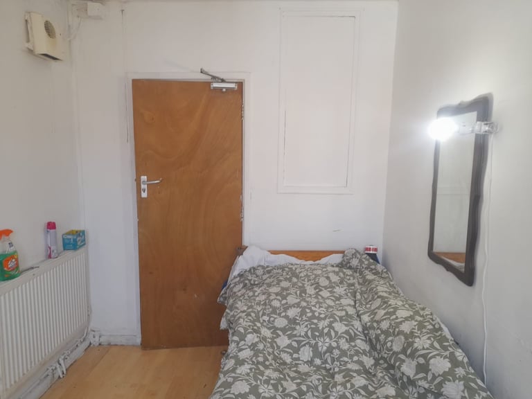 Single room, all bills included
