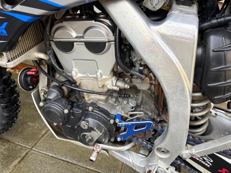 2008 / 08 Yamaha WR250F £2750 Blue 7595 miles.