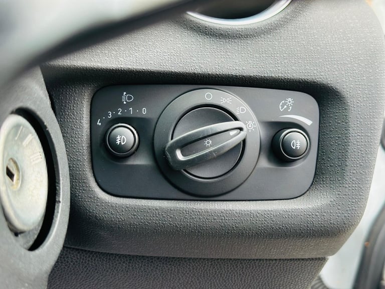 2015 Ford Fiesta 1.0T EcoBoost Titanium Hatchback 5dr Petrol Manual Euro 6