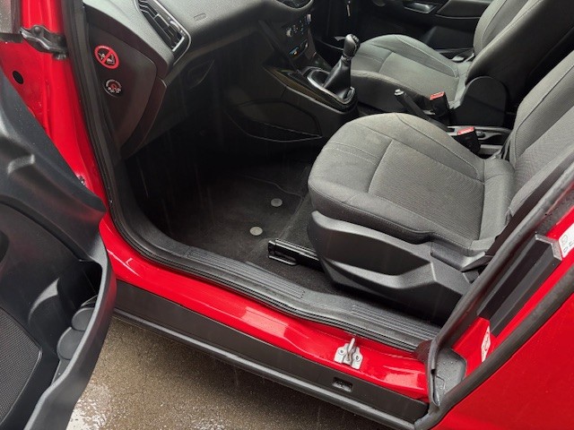 FORD B-MAX 1.5 TDCi Zetec Red Manual Diesel 2015