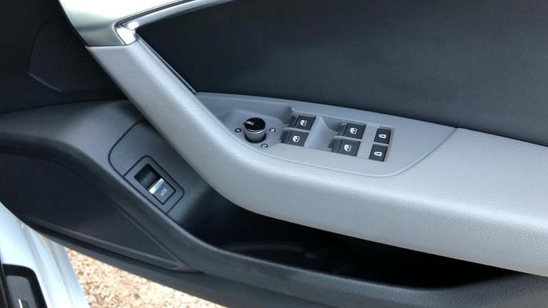 2019 Audi A6 Avant Black Edition 45 TFSI quattro 245 PS S tronic Automatic Saloon Petrol Automatic