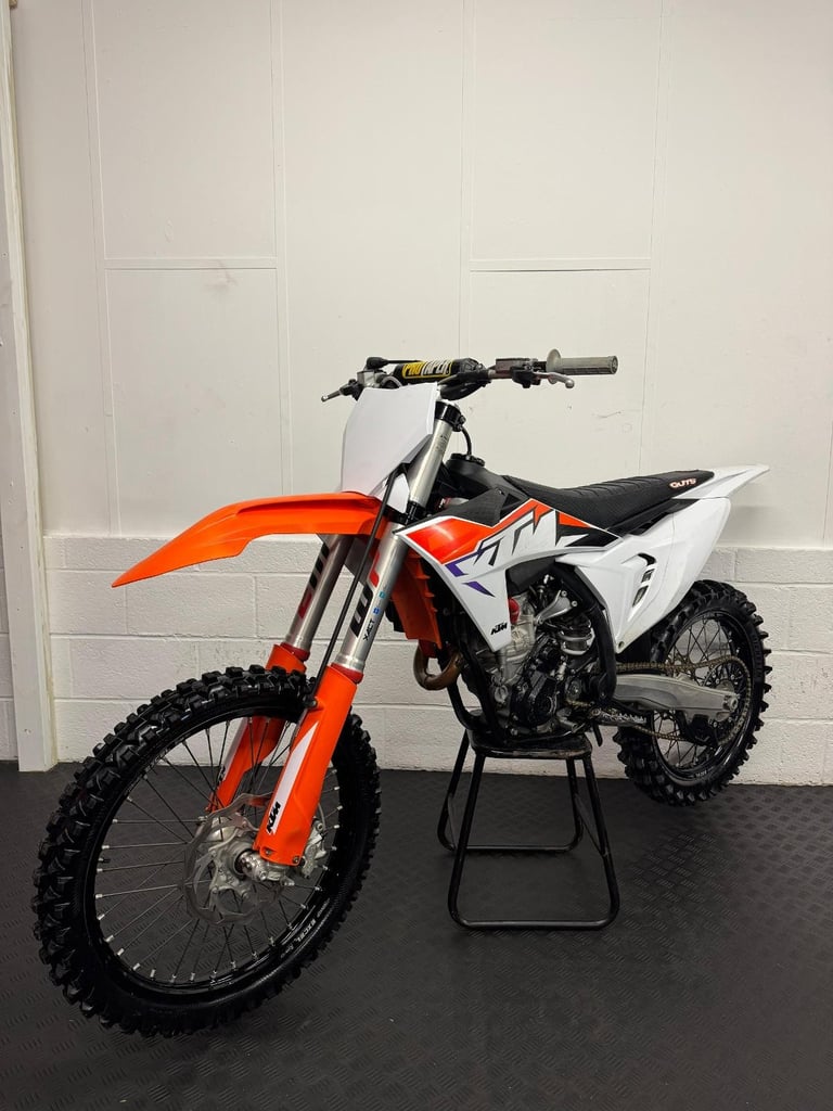 2023 KTM SXF 250 1 owner from new Motocross bike with warranty 