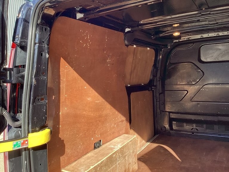 2015 Ford Transit Custom TDCi 270 ECOnetic SWB L/R SWB Panel Van Diesel Manual